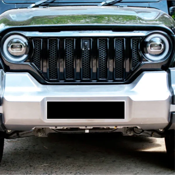Mahindra Thar Roxx | Seven Slot Grill Glossy Black